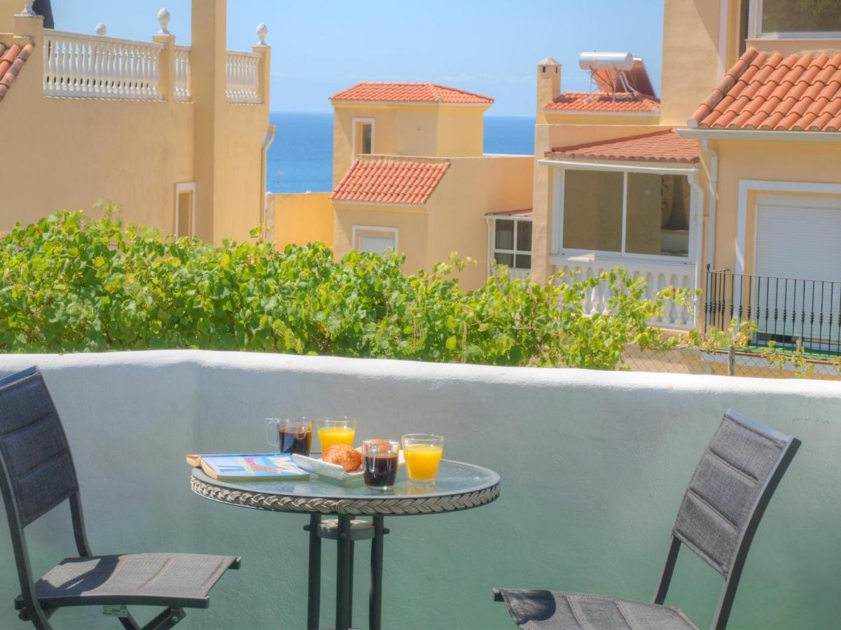 Cristos Beach Apartment Estepona Exterior photo
